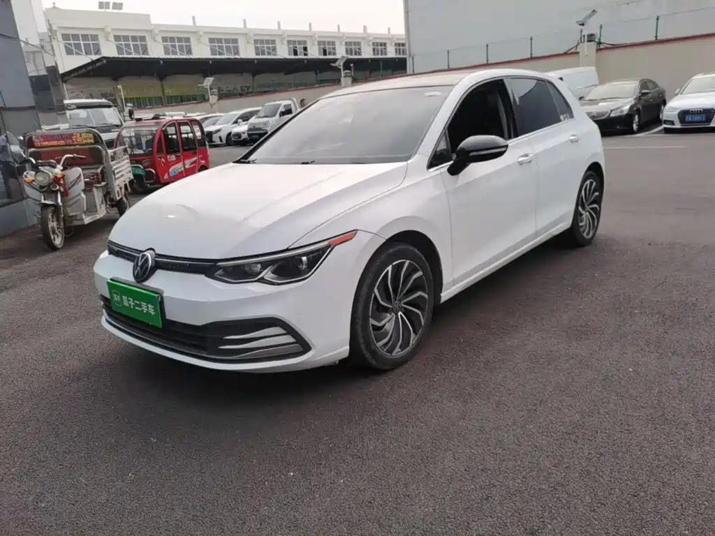 Volkswagen Golf — миниатюра 2