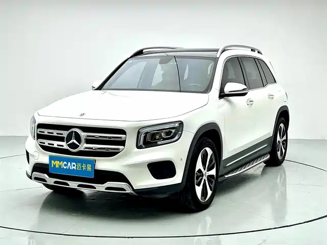 MERCEDES-BENZ GLB