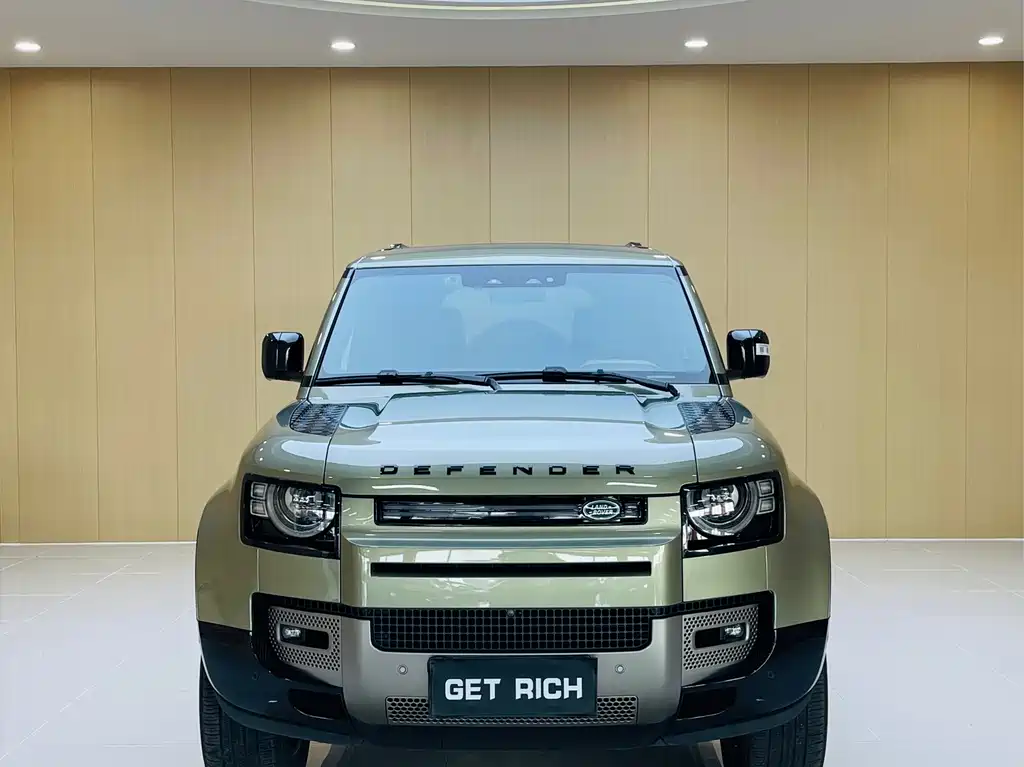 Land Rover Defender — миниатюра 2
