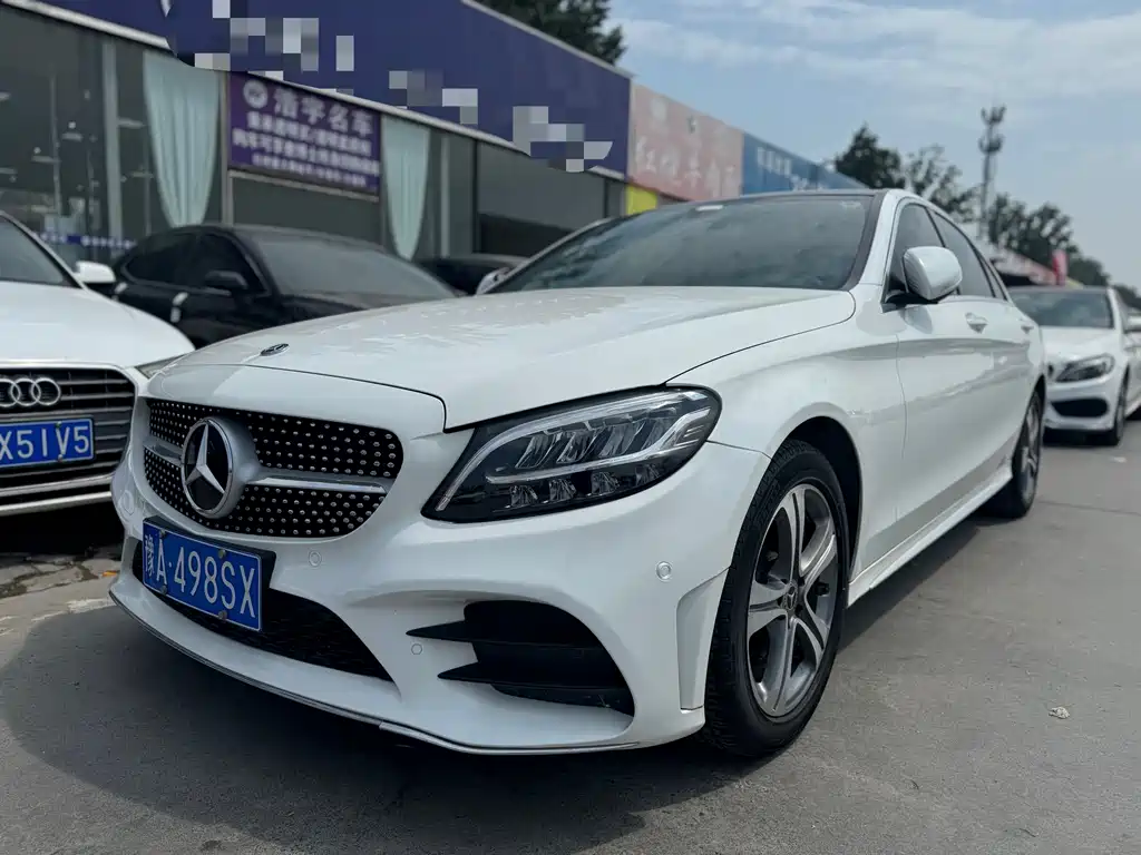 Mercedes-Benz C-Class 2020
