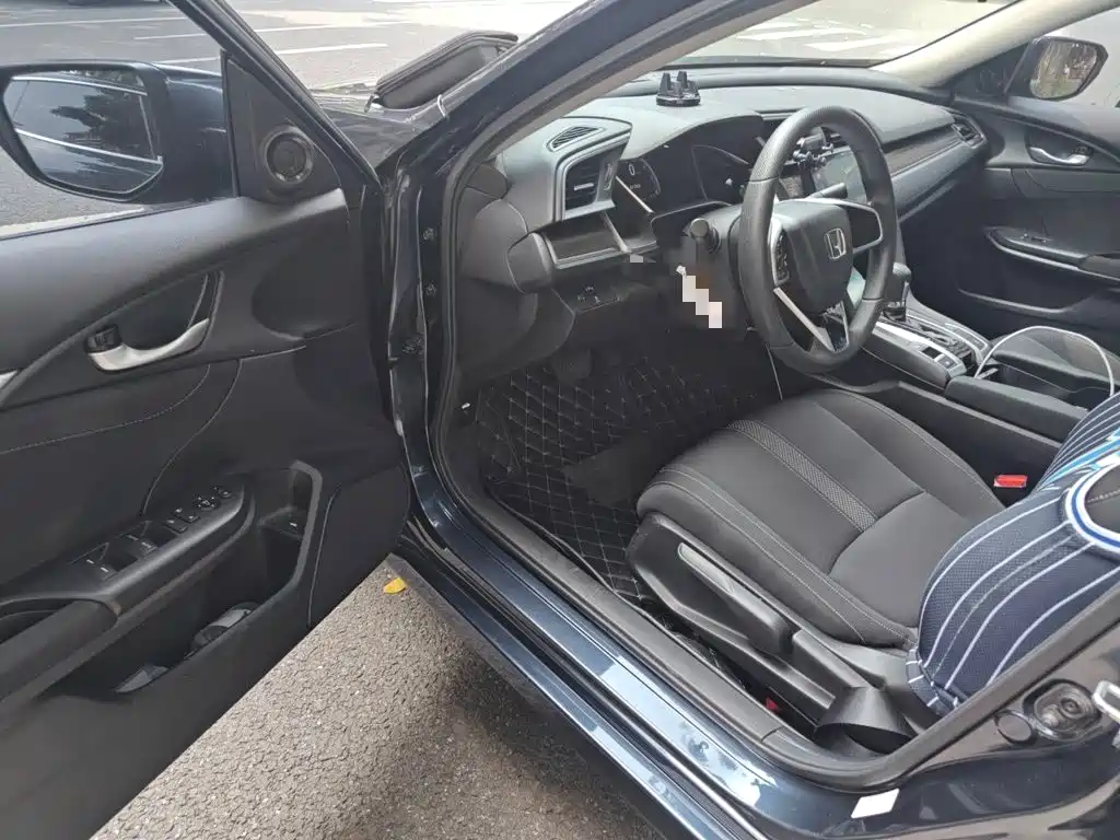 Honda Civic — миниатюра 14
