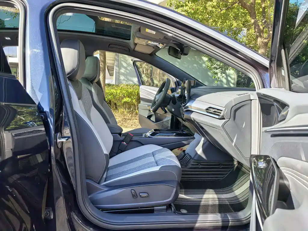 VOLKSWAGEN ID.4 CROZZ