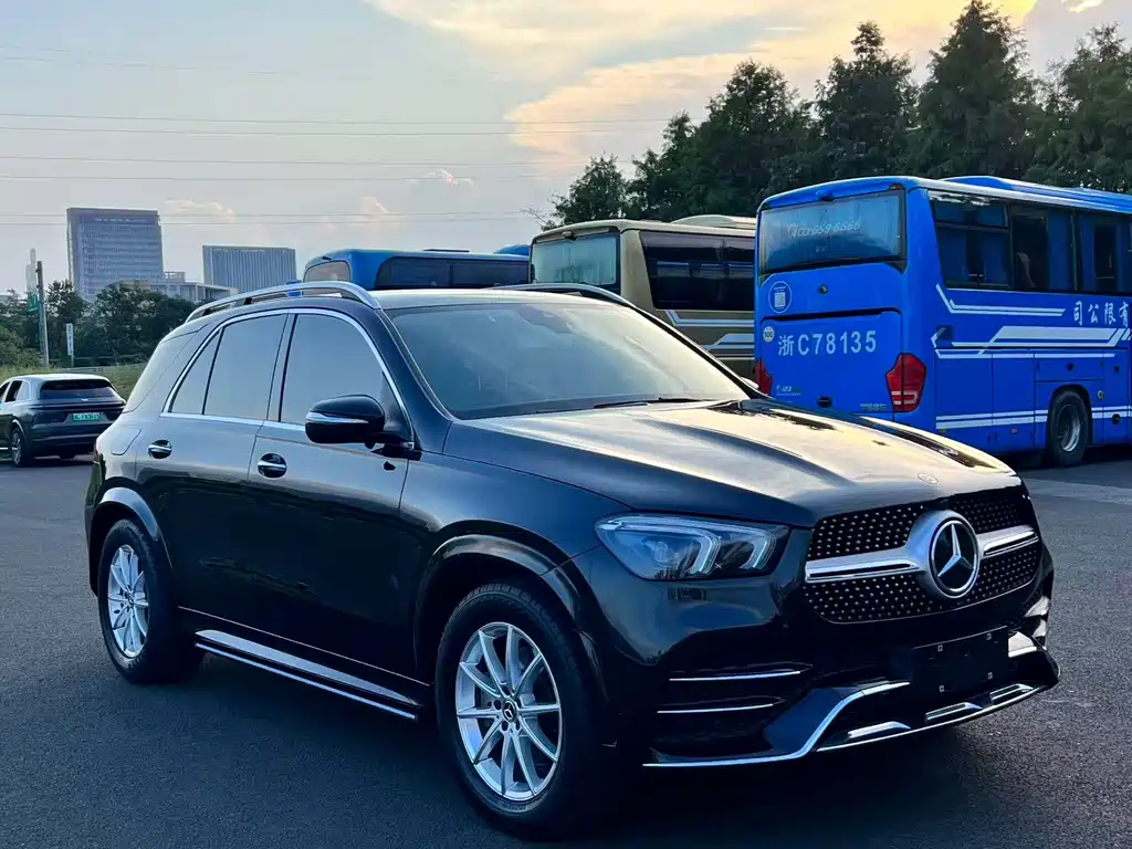 MERCEDES-BENZ GLE