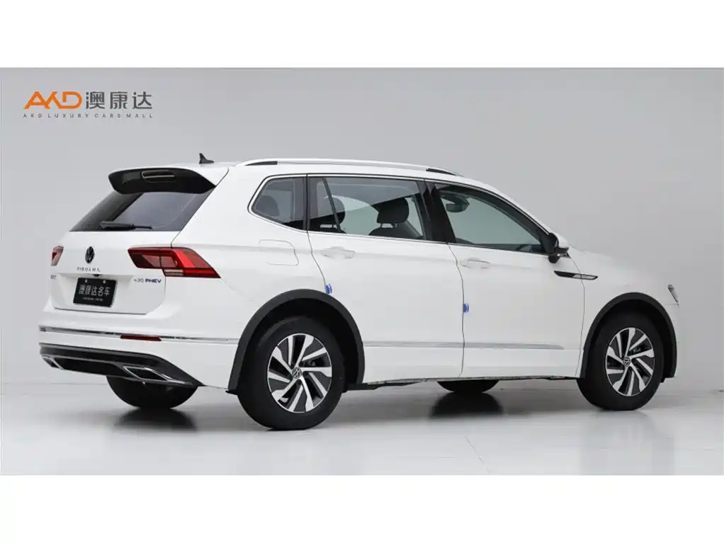 Volkswagen Tiguan L PHEV — миниатюра 3