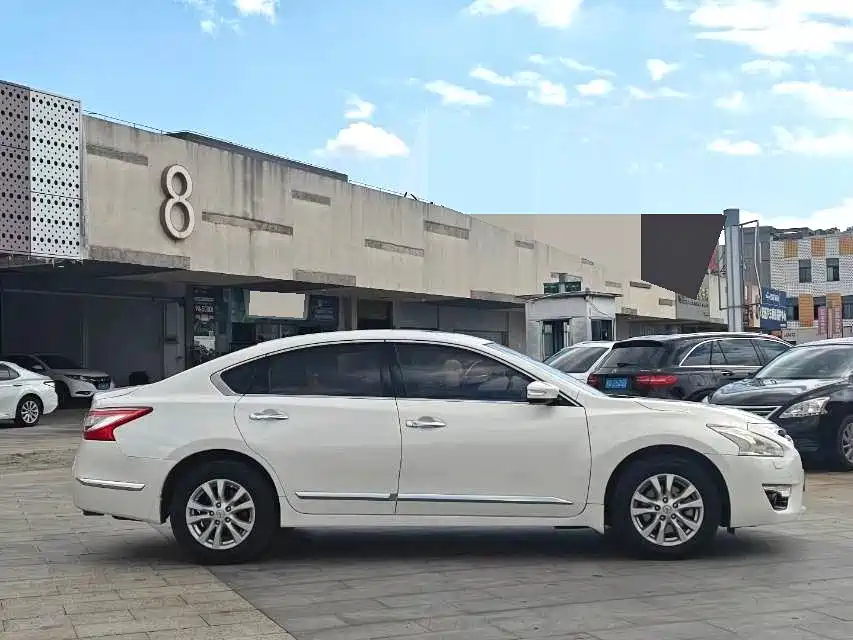 Nissan Teana — миниатюра 8