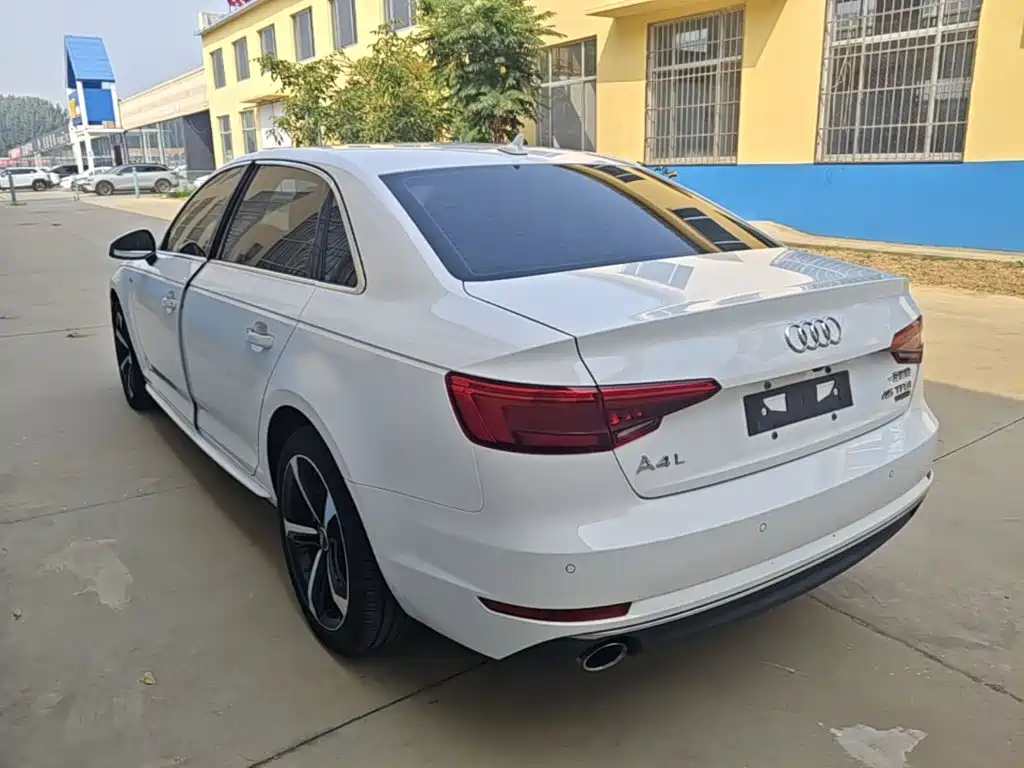 Audi A4L — миниатюра 5