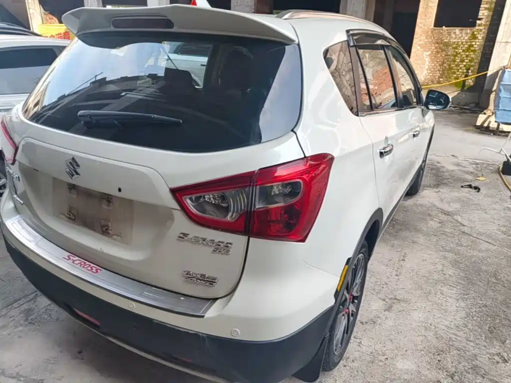 Suzuki S-Cross — миниатюра 7