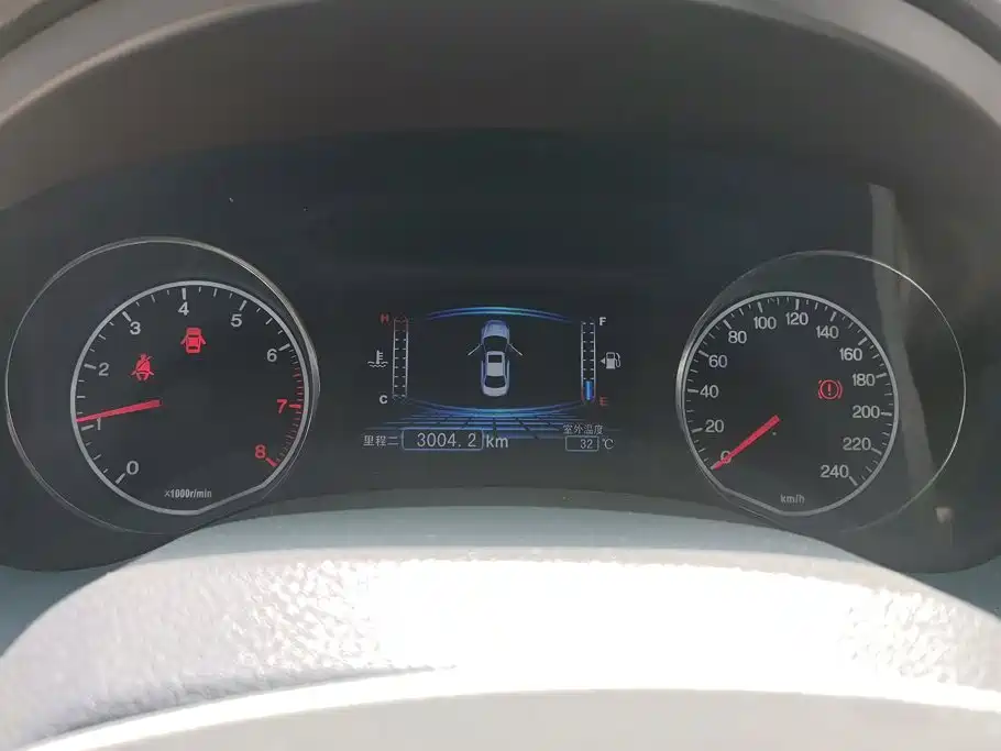 BYD Surui — миниатюра 14