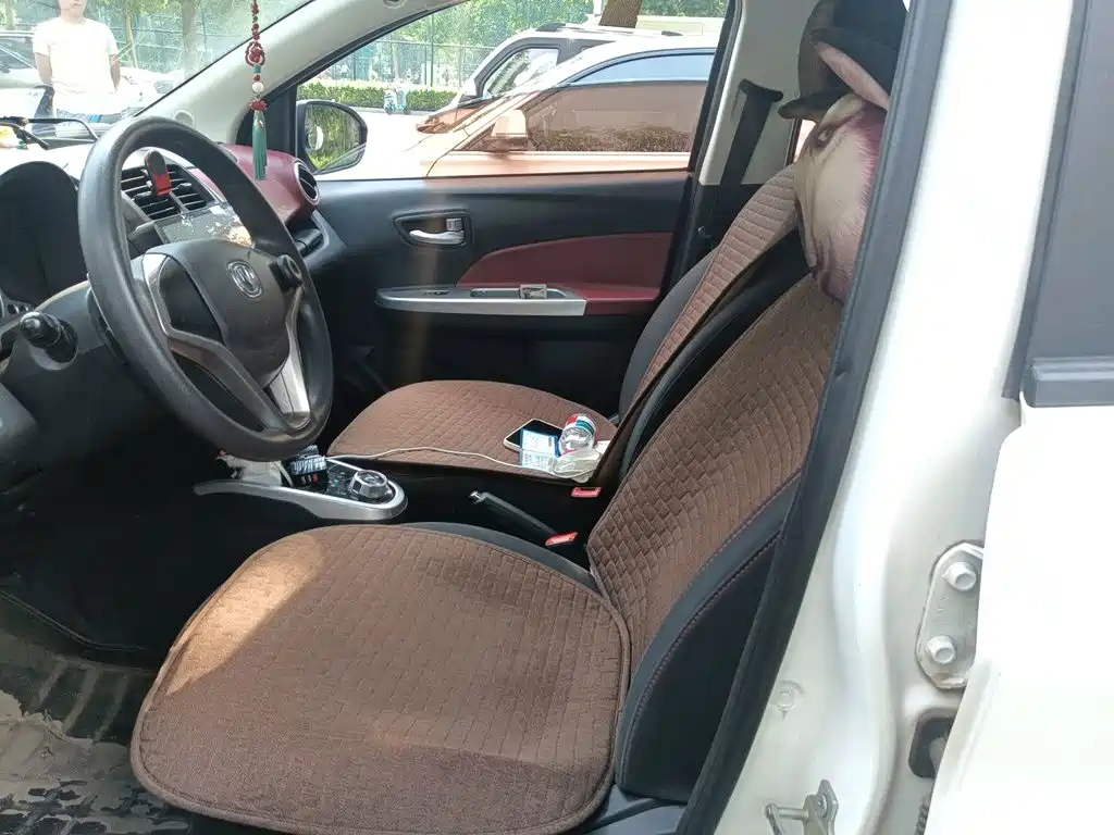 Changan BenBen — миниатюра 8