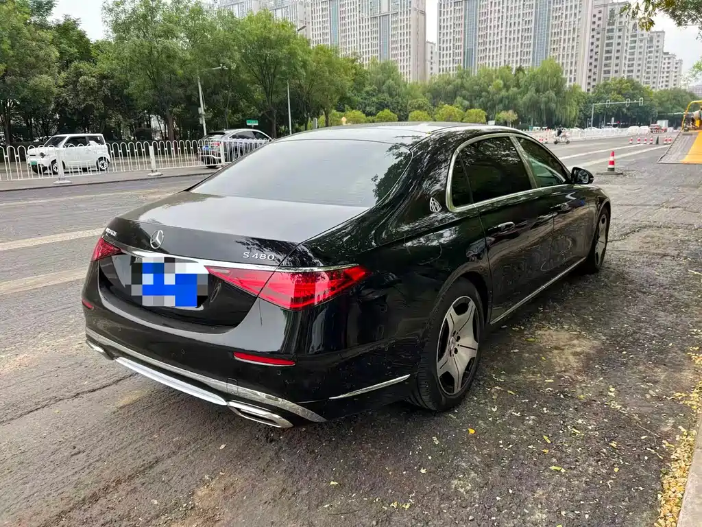 Mercedes-Benz S-Class — миниатюра 9