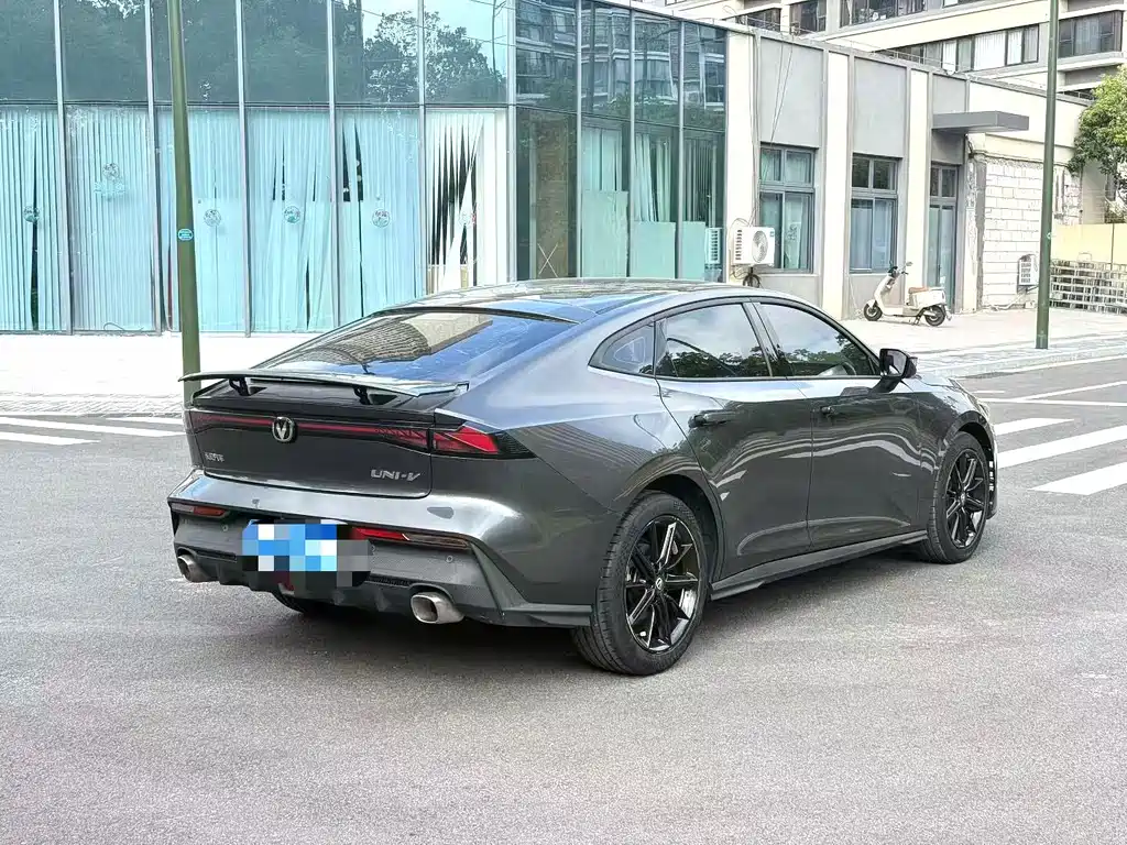 Changan UNI-V — миниатюра 7