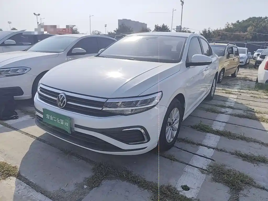 Volkswagen Bora — миниатюра 2