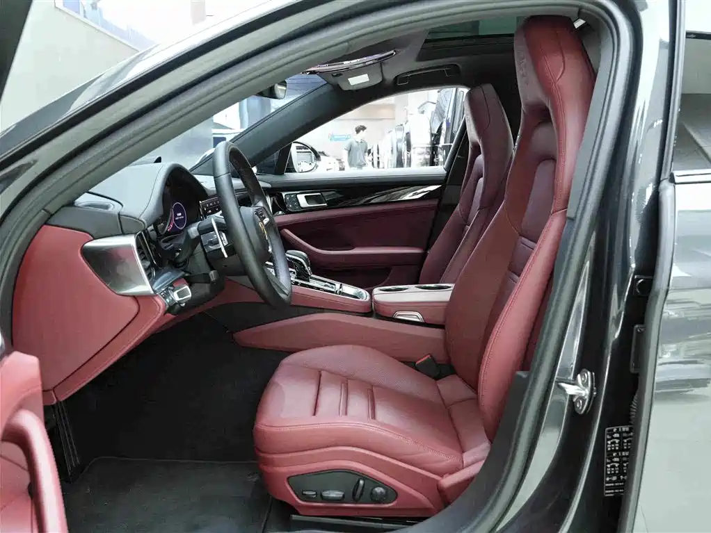 Porsche Panamera — миниатюра 11