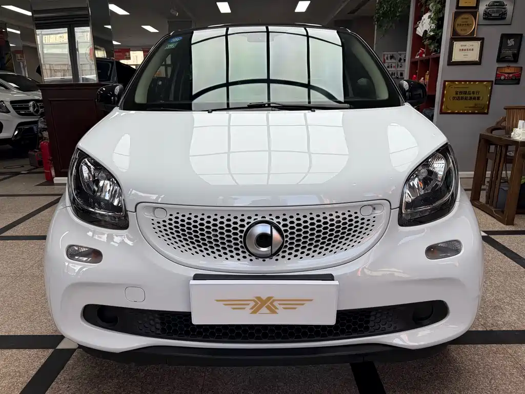 SMART FORFOUR