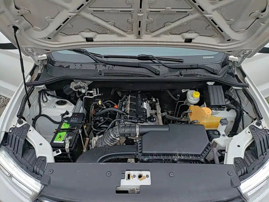 Wuling Hongguang — миниатюра 20