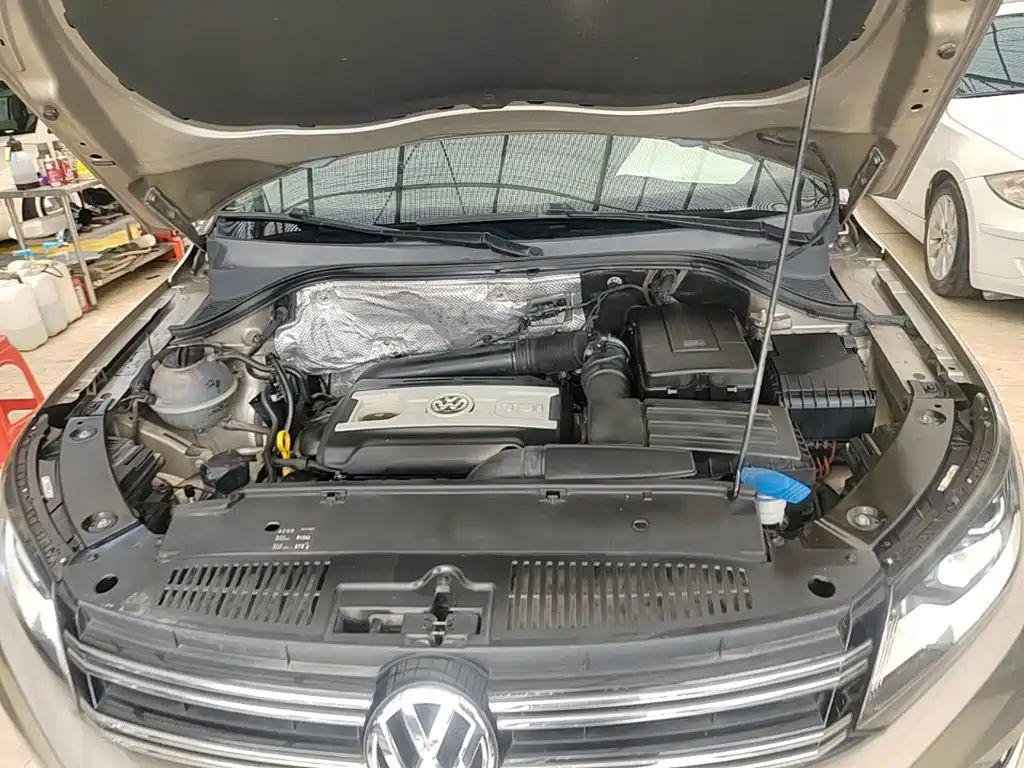Volkswagen Tiguan — миниатюра 20