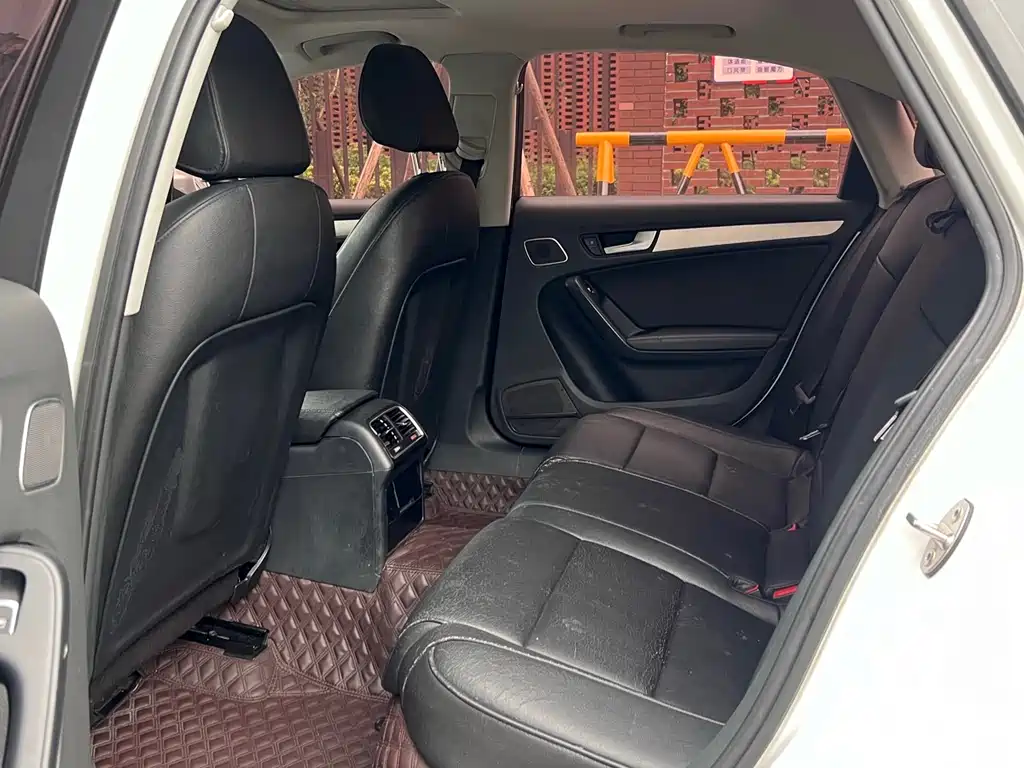 Audi A4L 2015 35 TFSI AT