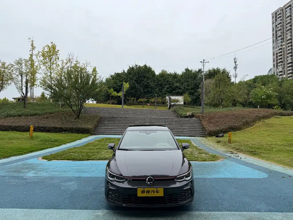 Volkswagen Golf GTI — миниатюра 2