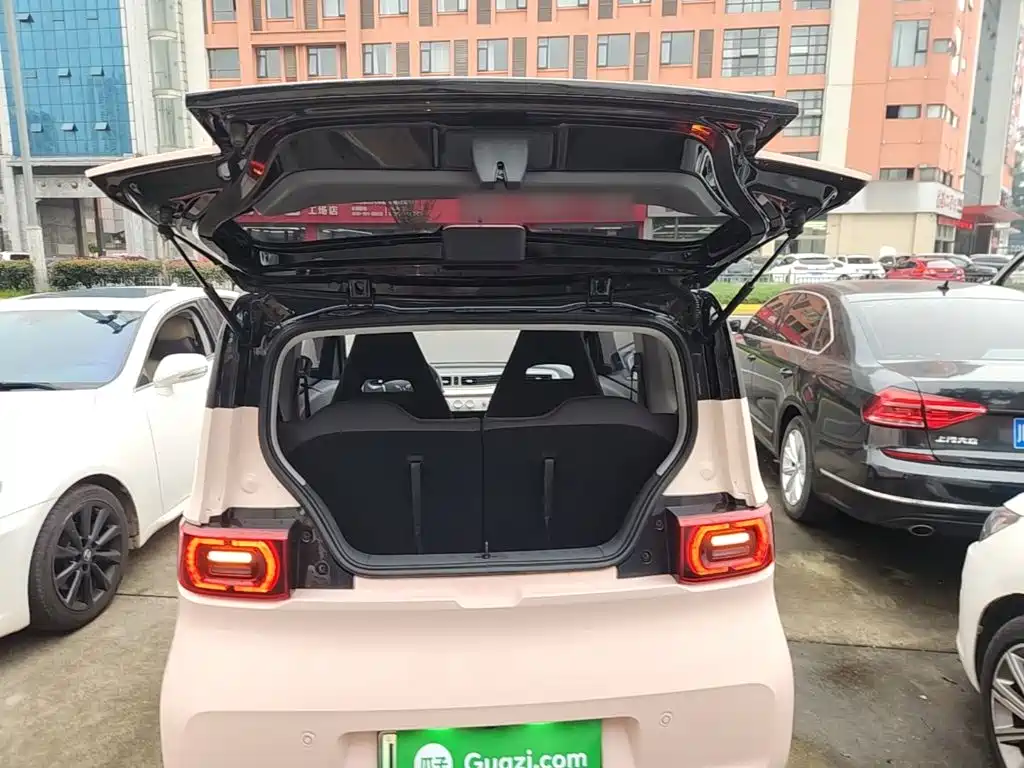 Wuling MINIEV — миниатюра 19