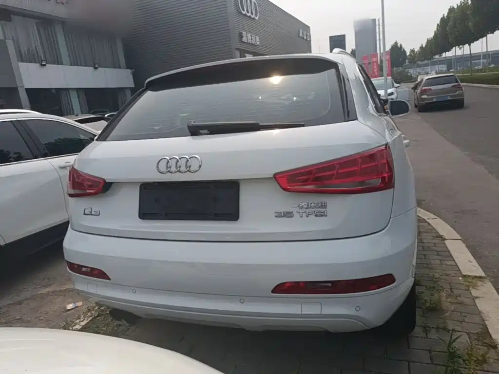 Audi Q3 — миниатюра 6