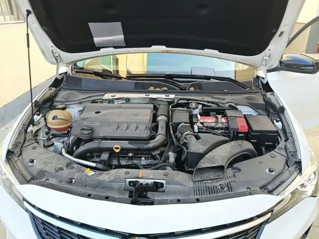 Buick Verano — миниатюра 20