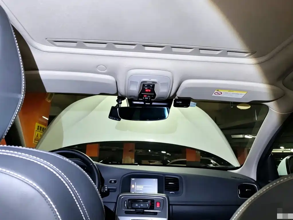Volvo V60 — миниатюра 12