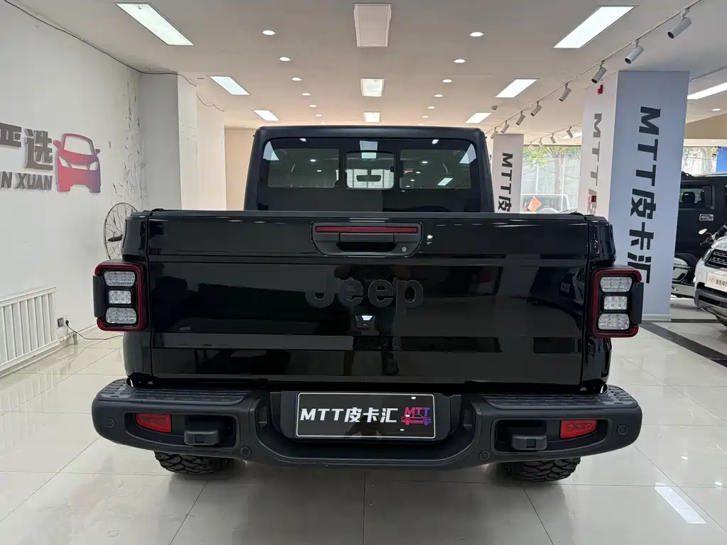 Jeep Gladiator — миниатюра 16