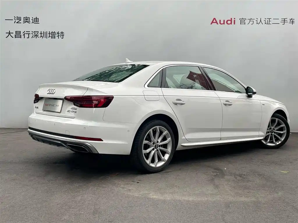 Audi A4L 2019 40 TFSI Fashion V