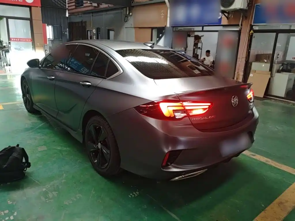Buick Regal — миниатюра 5