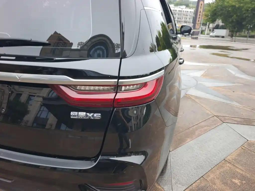 Geely Vision X6 — миниатюра 8