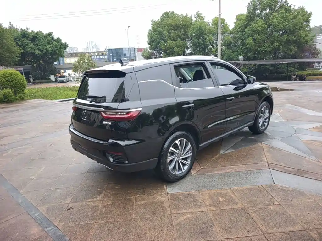 Geely Vision X6 — миниатюра 7