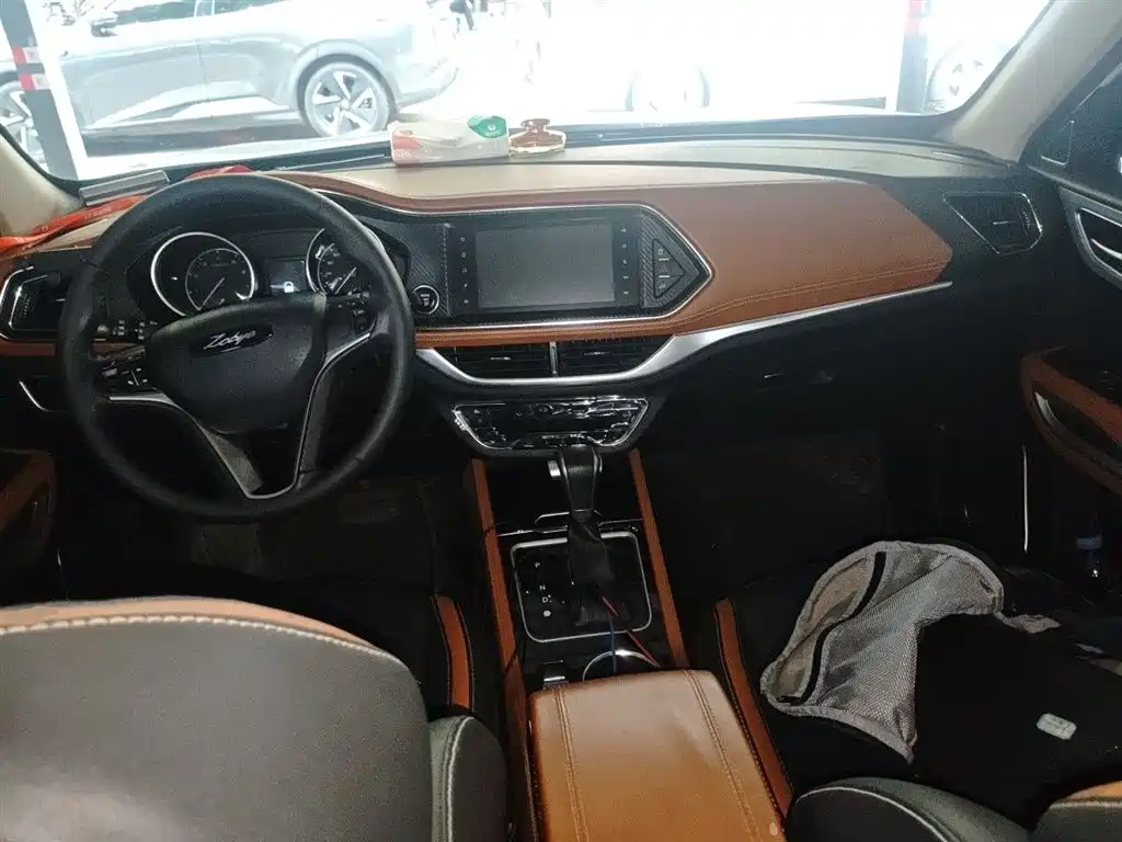 Zotye Zotye T300 — миниатюра 13