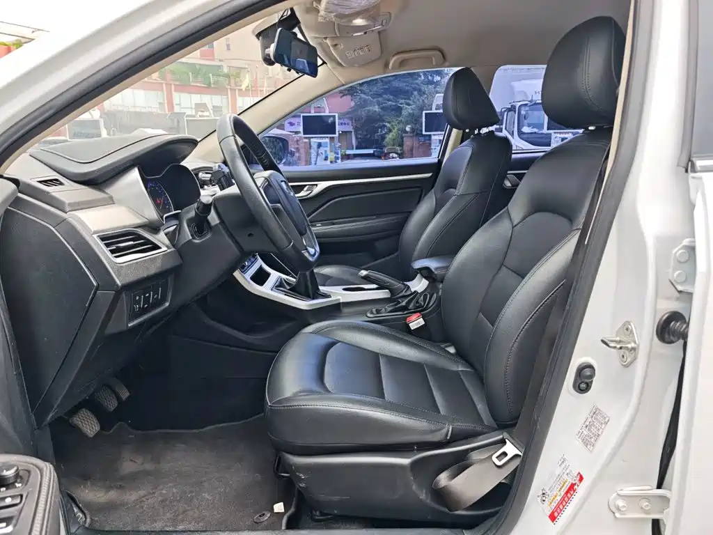 Geely Vision — миниатюра 11