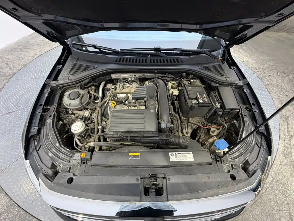 Volkswagen Lavida — миниатюра 7