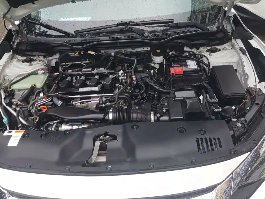 Honda Civic 2016 220TURBO CVT Luxury
