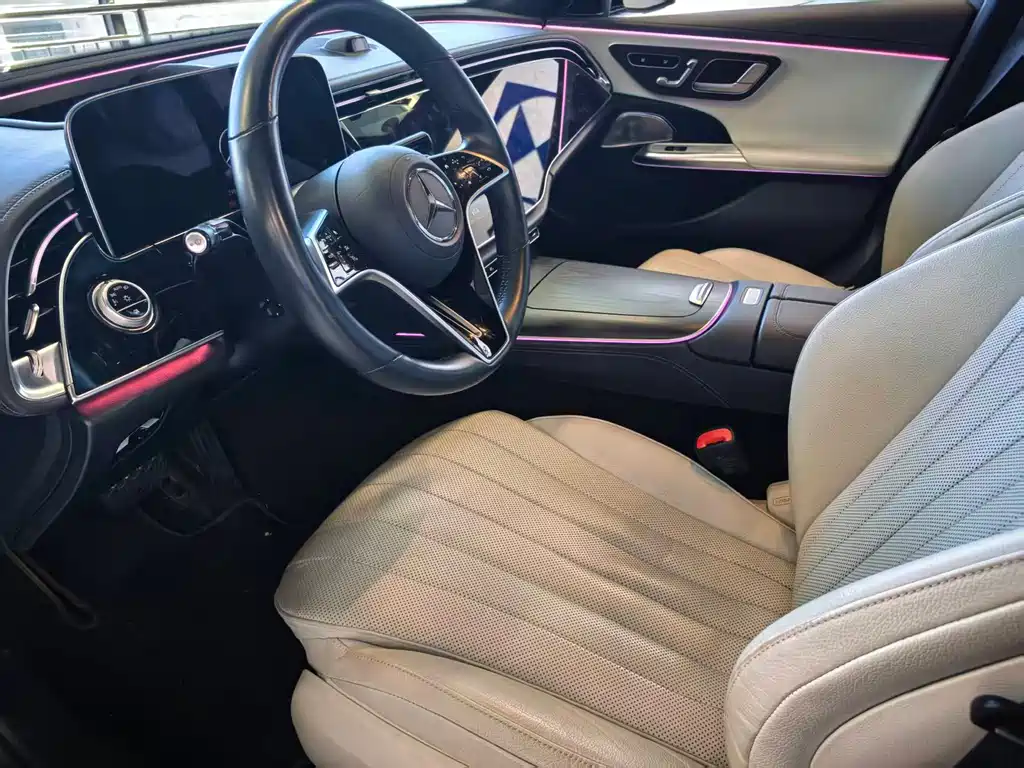 Mercedes-Benz E-Class E 2024 E 300 L Luxury