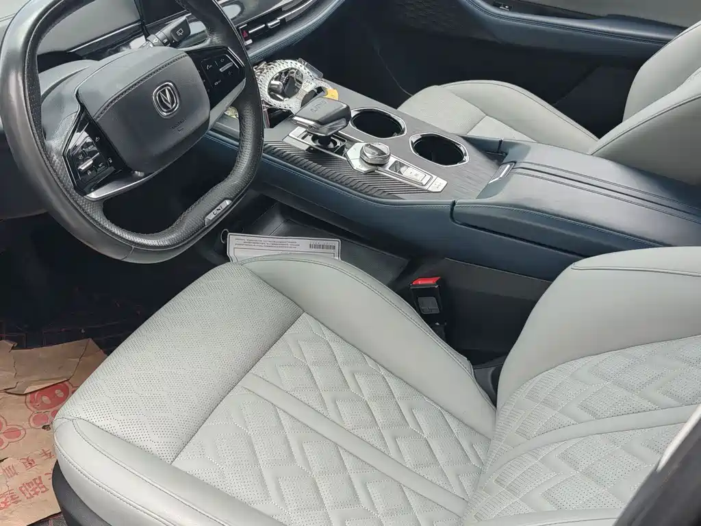 Changan UNI-K iDD 2023 iDD 1.5T 135km