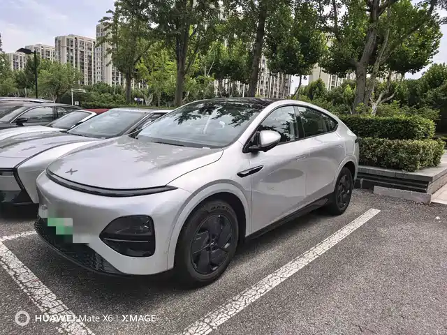 2025 Xpeng G6