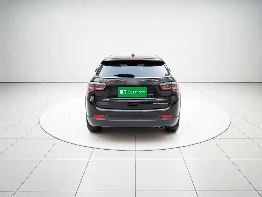 Jeep Compass — миниатюра 3