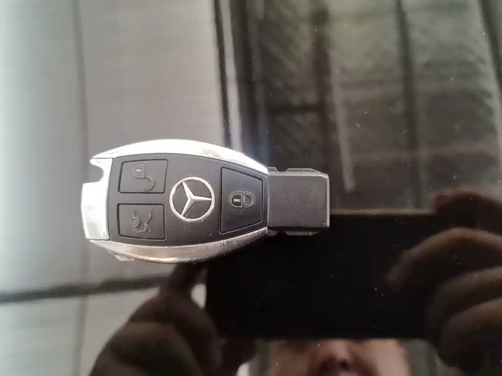 Mercedes-Benz S-Class — миниатюра 9