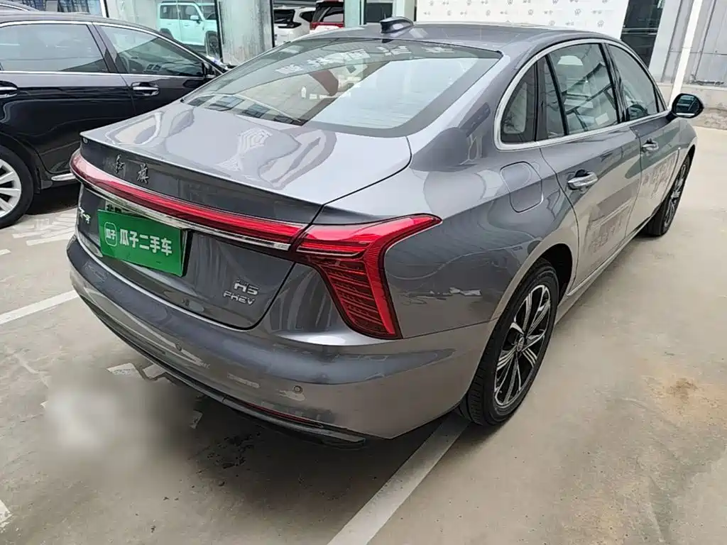 Hongqi Hongqi H5 PHEV — миниатюра 7