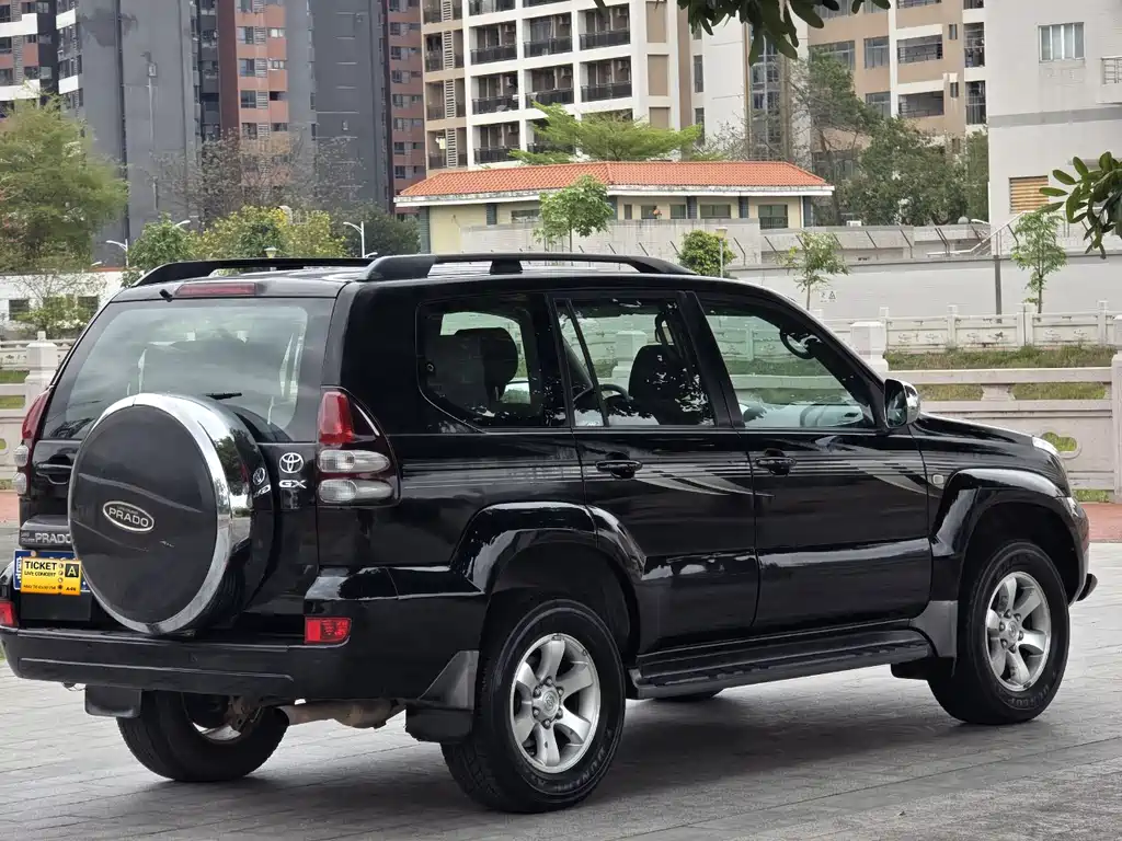 Toyota Land Cruiser Prado 2004 GX 2.7 AT