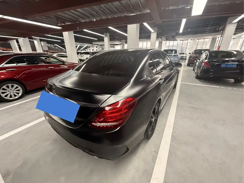 Mercedes-Benz C-Class — миниатюра 7