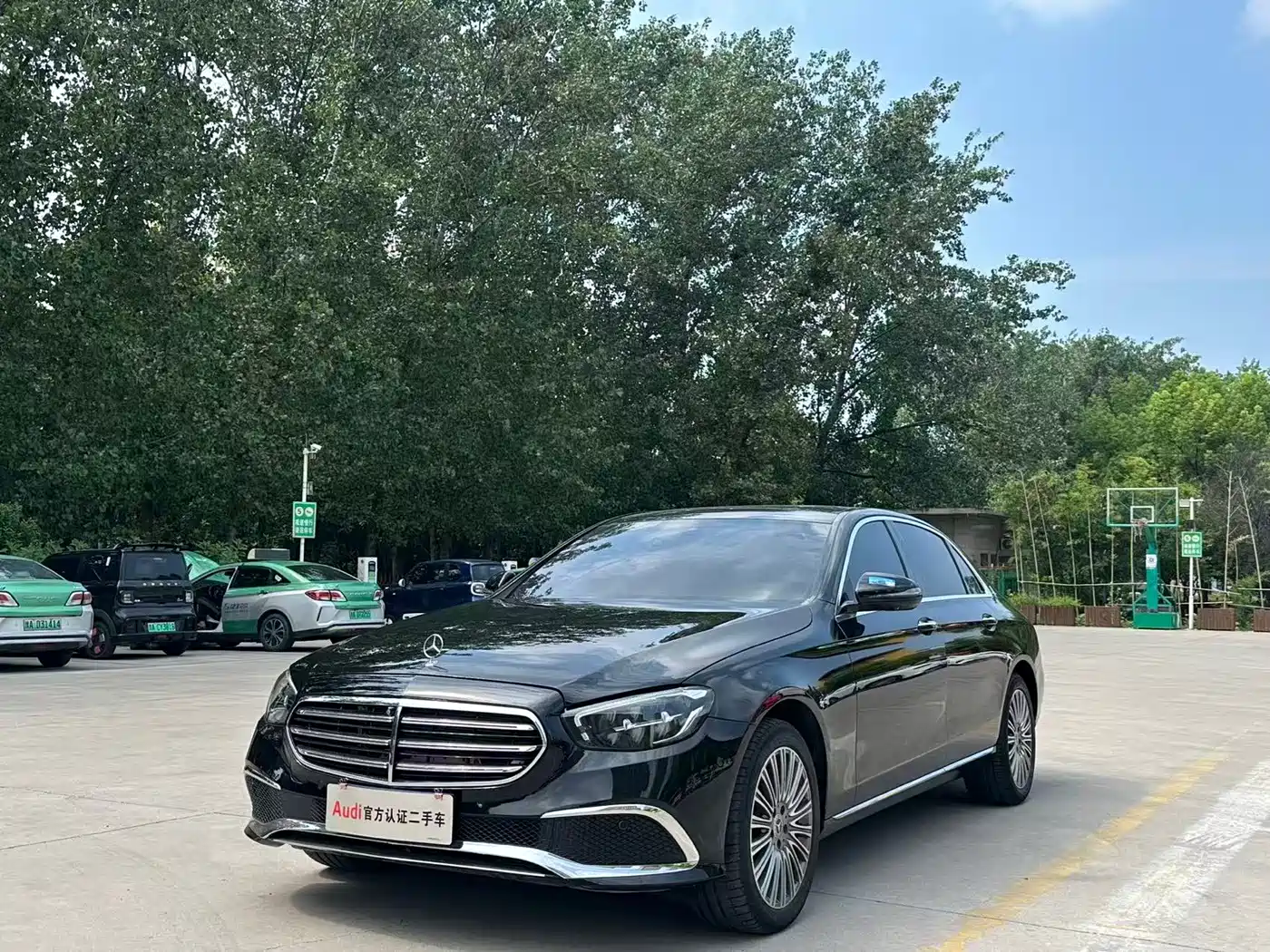 奔驰E级 2022款 E 300 L 豪华型 2022