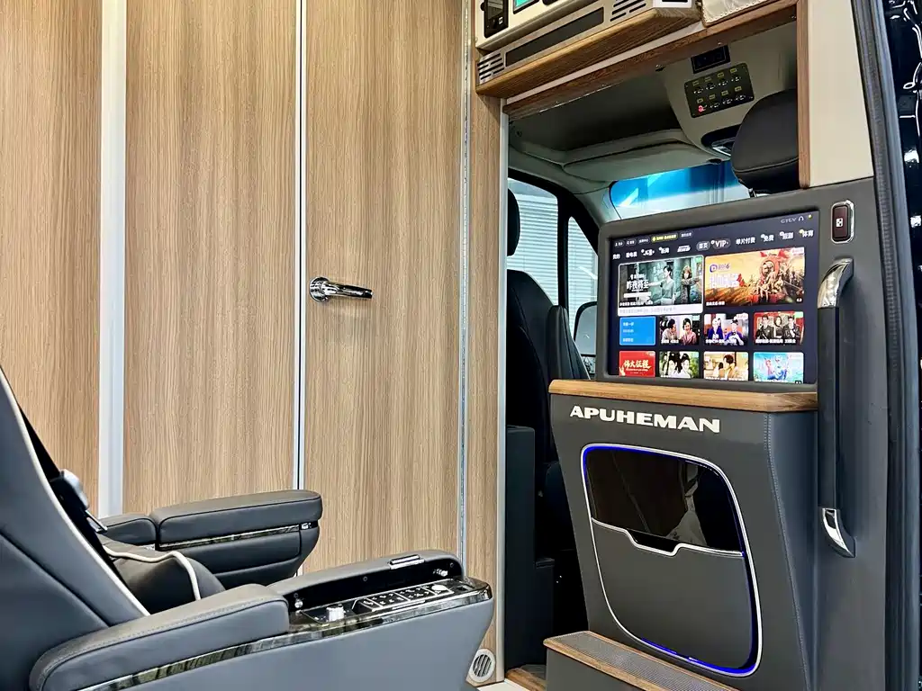 Mercedes-Benz Sprinter — миниатюра 6