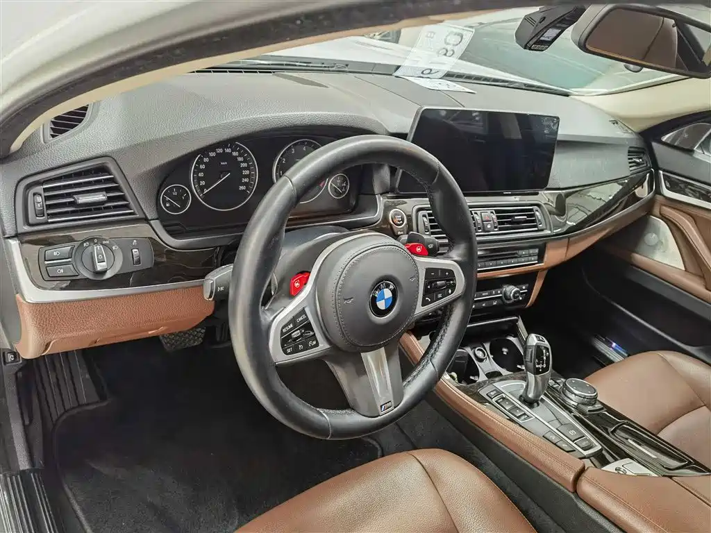 BMW 5 SERIES