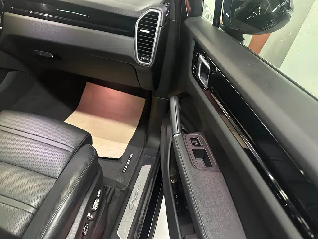 Porsche Cayenne 2021 Cayenne E-Hybrid 2.0T