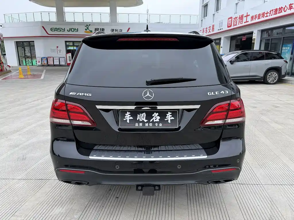 Mercedes-Benz GLE AMG — миниатюра 5