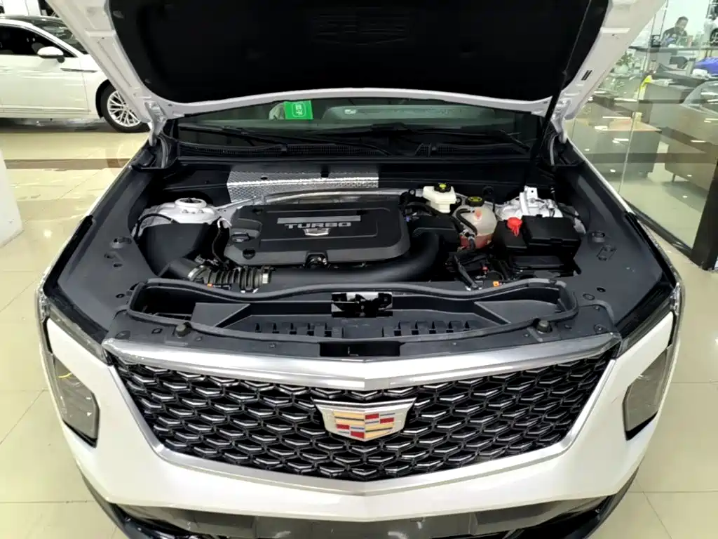 Cadillac XT4 — миниатюра 20