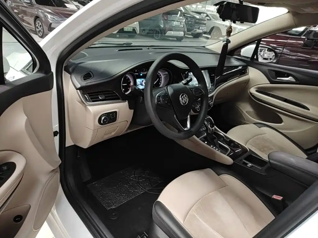 Buick Verano — миниатюра 15